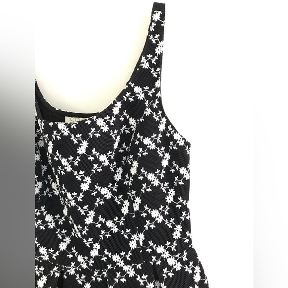 SB By Sachin & Babi | Floral Embroidered Black White Dress Size 8 Sleeveless - Picture 7 of 12